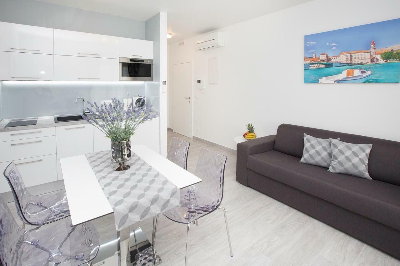 Villa Apartments Art Trogir Ngoại thất bức ảnh