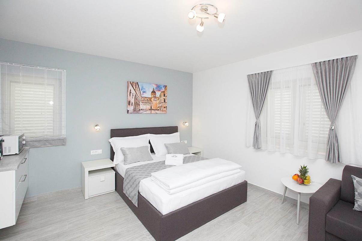 Villa Apartments Art Trogir Ngoại thất bức ảnh