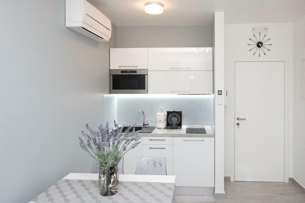 Villa Apartments Art Trogir Ngoại thất bức ảnh