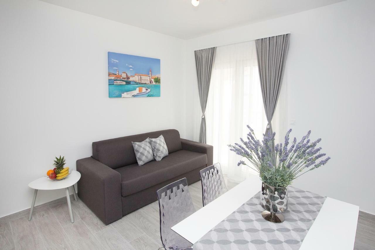Villa Apartments Art Trogir Ngoại thất bức ảnh