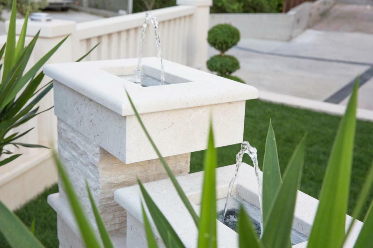 Villa Apartments Art Trogir Ngoại thất bức ảnh